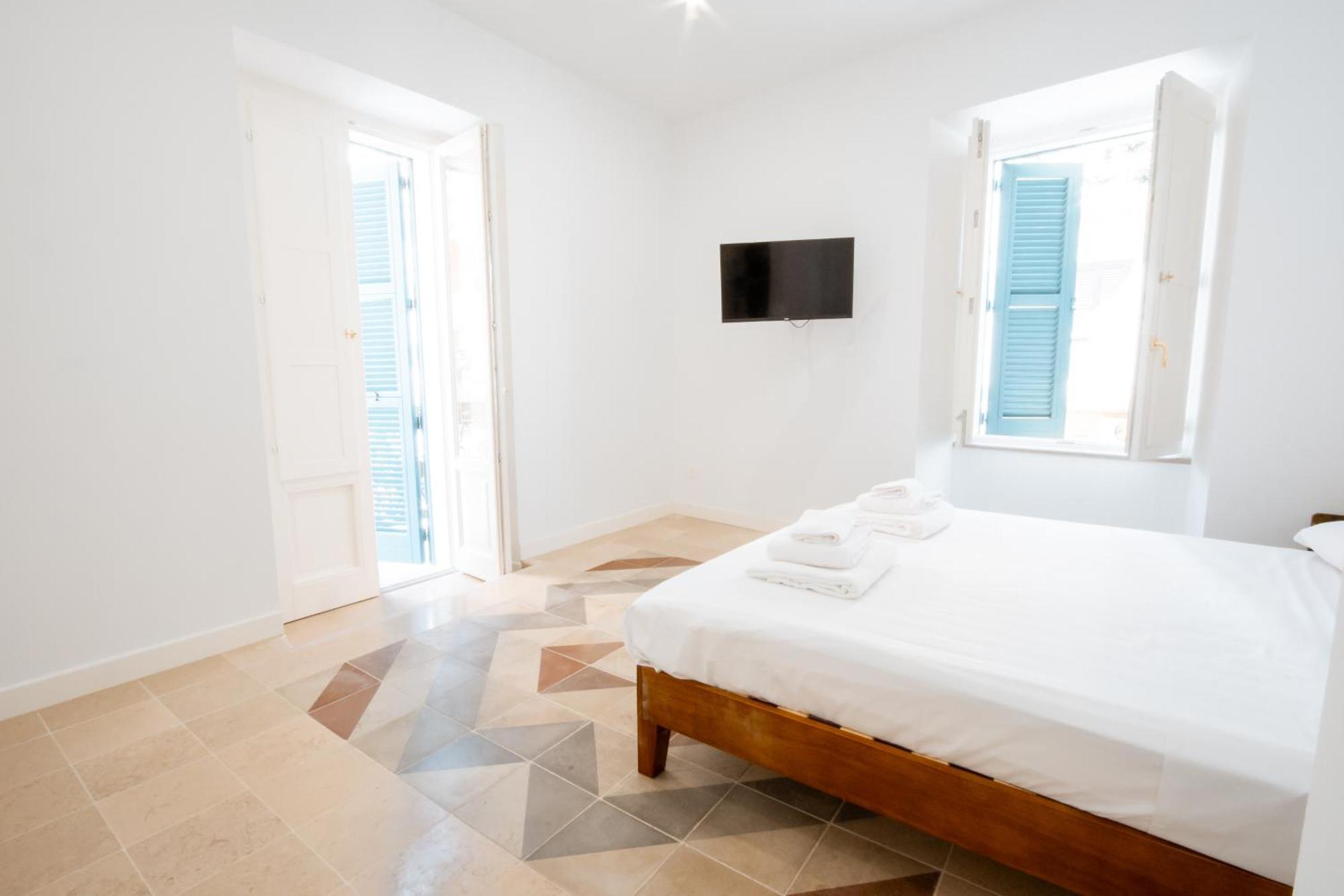Palazzo Marevento Apartment Bari Exterior foto